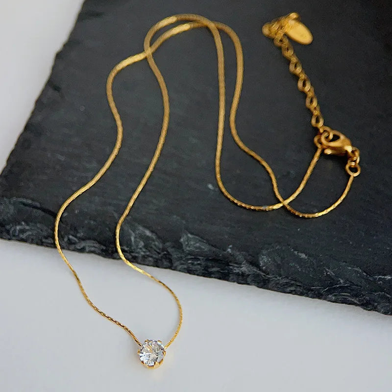 Collier en acier inoxydable petit diamant en zircon